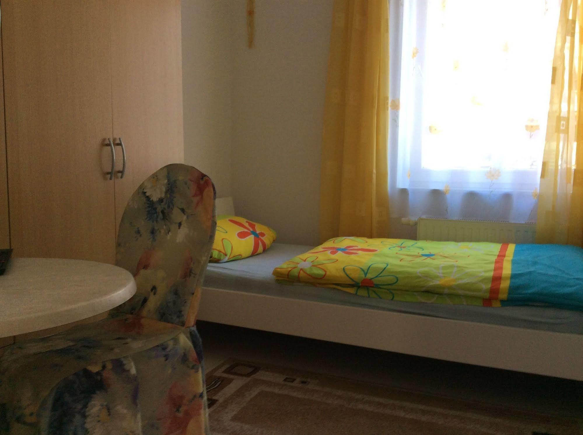 Blumenhotel Bergneustadt Zewnętrze zdjęcie